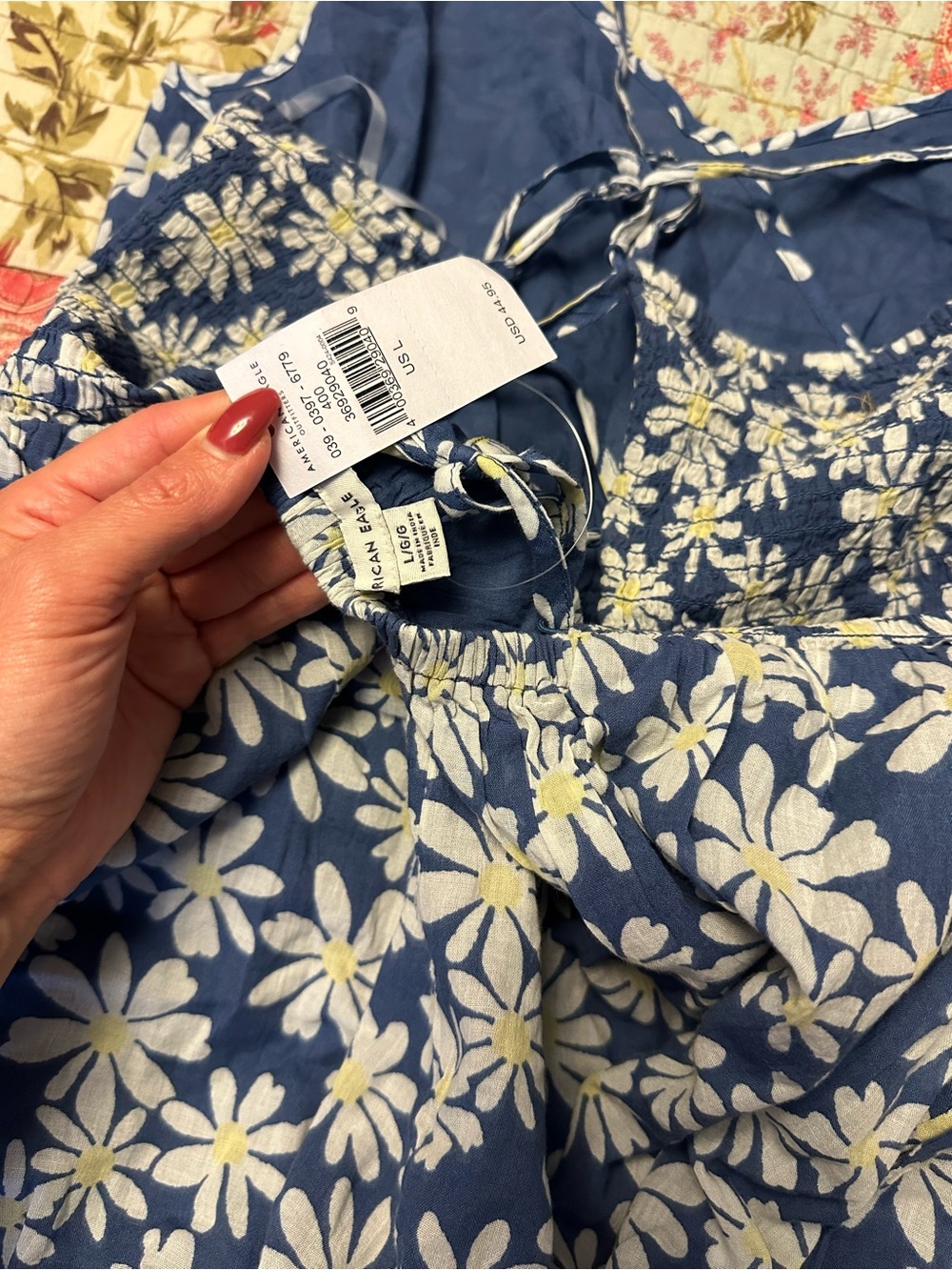 American Eagle Outfitters Navy Blue Daisy Skater Shorts
